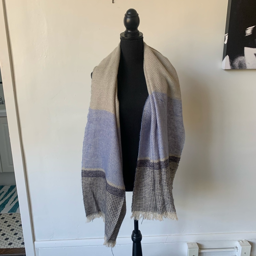 Knit Gray and Blue Scarf
